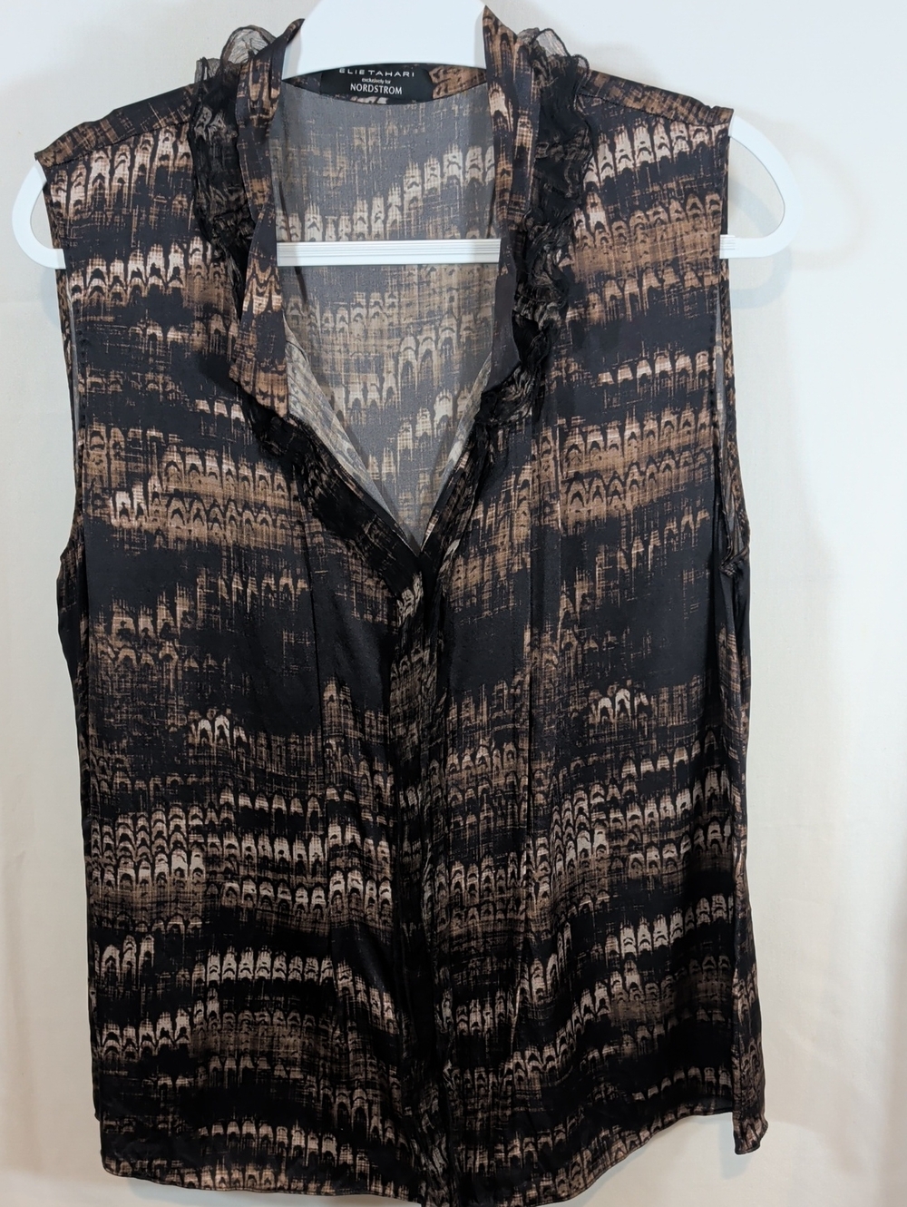 Elie Tahari Black & Tan Sleeveless Ruffle-Trim Blouse